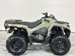 Bombardiercanam Outlander