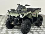 Bombardiercanam Outlander