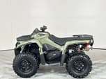 Bombardiercanam Outlander