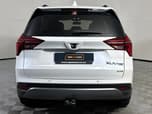 Mahindra XUV 700