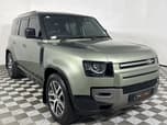 Land Rover Defender 110