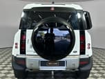 Land Rover Defender 110