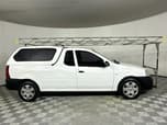 Nissan NP200
