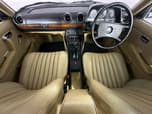 Mercedes-Benz W123 Shape Sedan