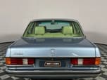 Mercedes-Benz W123 Shape Sedan