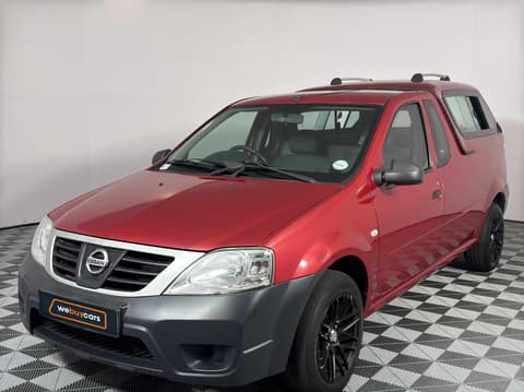 2014 Nissan NP200