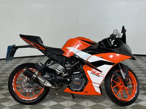 2019 KTM RC