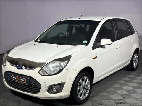 2015 Ford Figo
