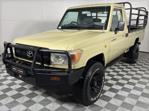 2012 Toyota Land Cruiser