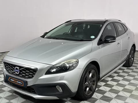 2015 Volvo V40