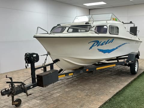 2008 Baronet Cabin Cruiser
