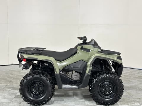 2017 Bombardiercanam Outlander