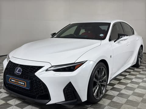 2023 Lexus IS