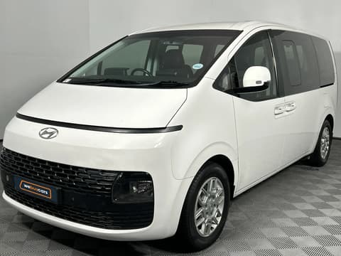 2022 Hyundai Staria
