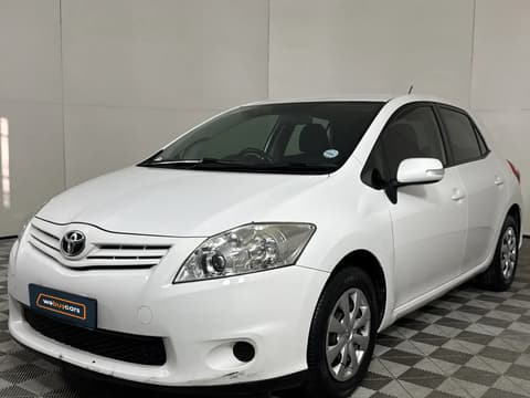 2012 Toyota Auris