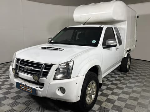 2013 Isuzu KB