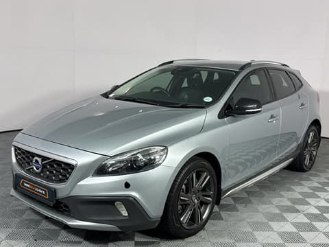 2016 Volvo V40