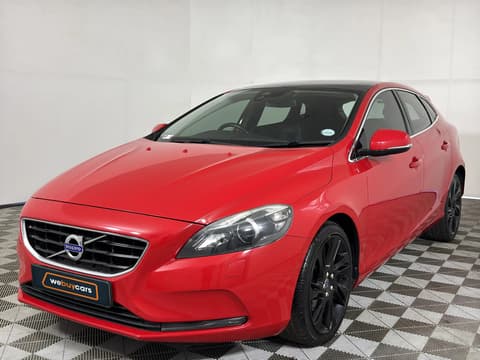 2015 Volvo V40