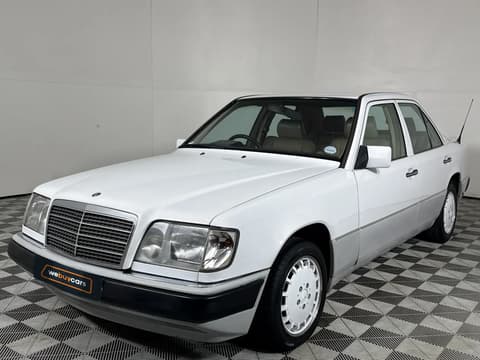 1993 Mercedes-Benz E Class Sedan