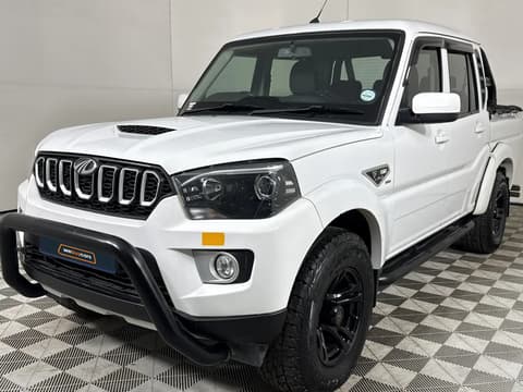 2021 Mahindra PIK UP