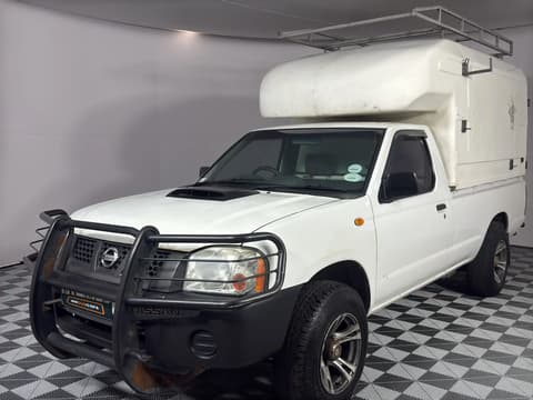 2017 Nissan Hardbody