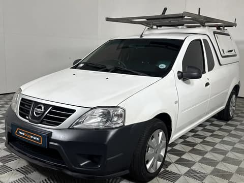 2019 Nissan NP200