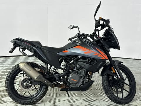 2022 KTM Duke