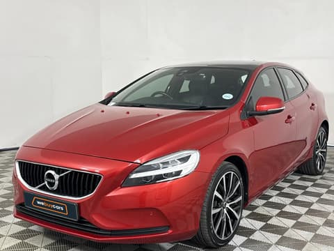 2019 Volvo V40