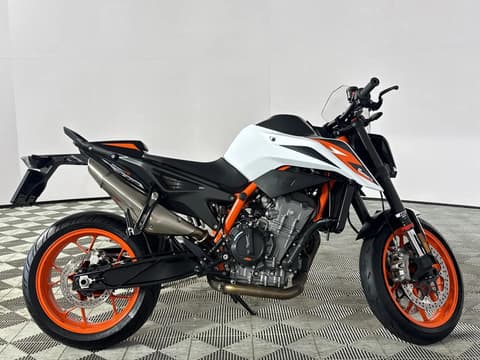 2021 KTM Duke