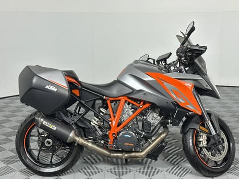 2016 KTM Super Duke