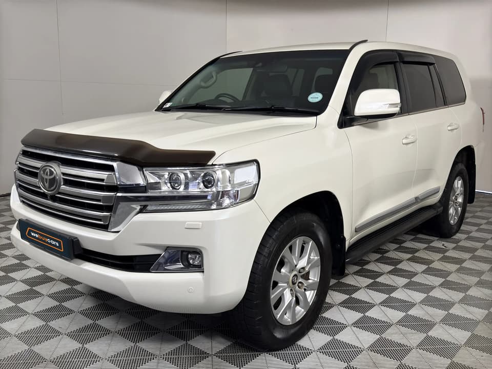 2016 Toyota Land Cruiser