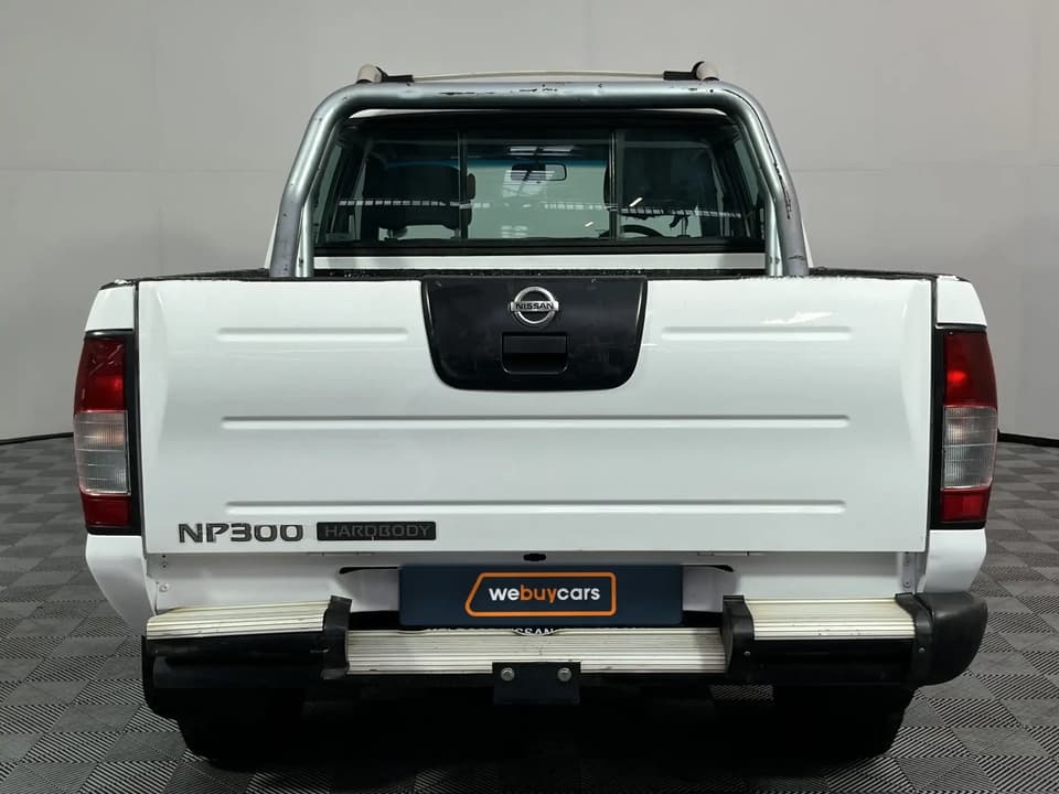 2020 Nissan Hardbody