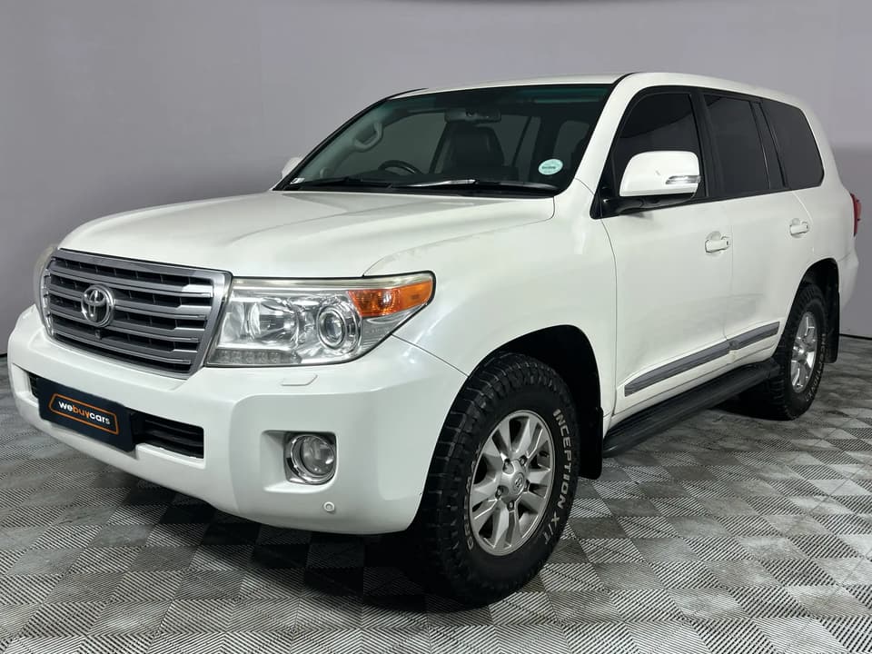 2014 Toyota Land Cruiser