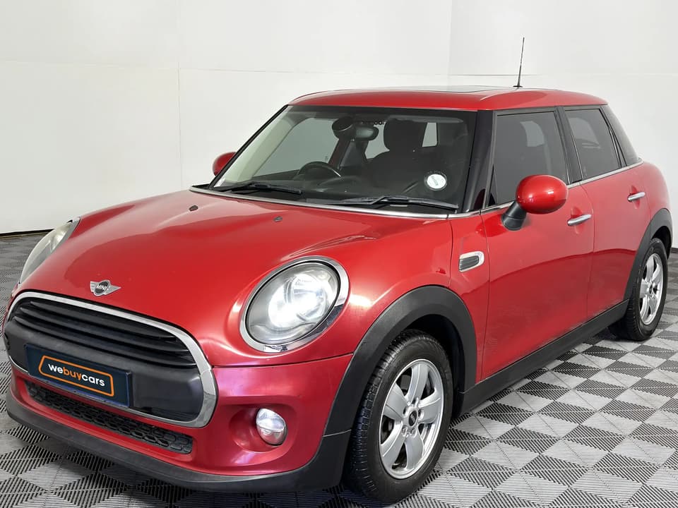 We Buy Cars | 2017 Mini Cooper 5DR — Stock Number 363A11745
