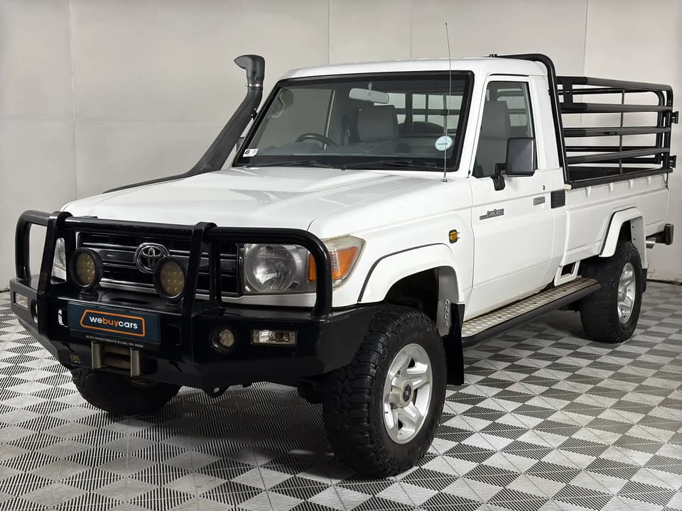 2011 Toyota Land Cruiser