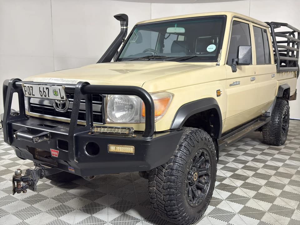 2013 Toyota Land Cruiser