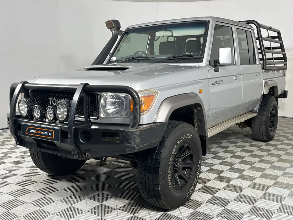 2014 Toyota Land Cruiser