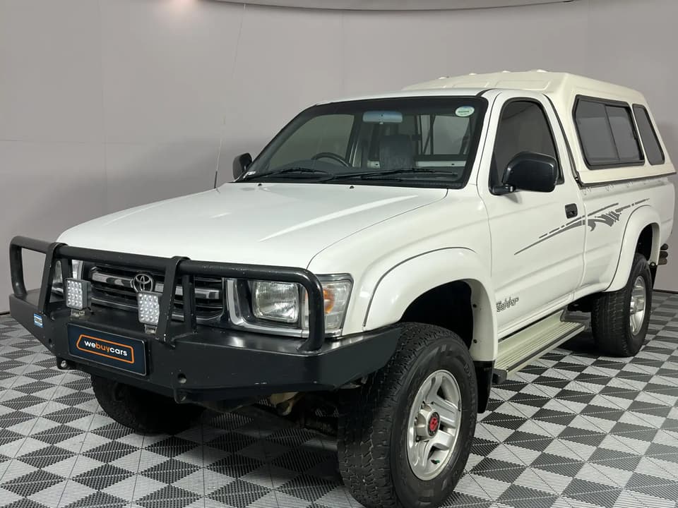 2000 Toyota Hilux