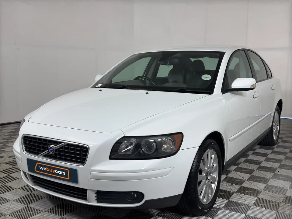 2006 Volvo S40
