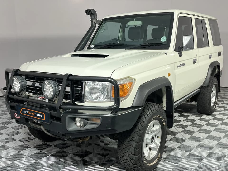 2016 Toyota Land Cruiser 70 Series
