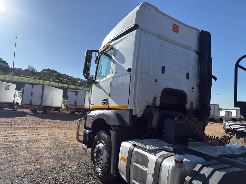 2019 Mercedes-Benz 26 Series Actros