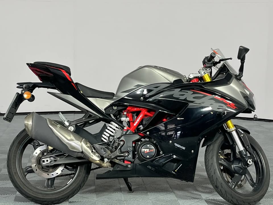 2023 TVS Apache