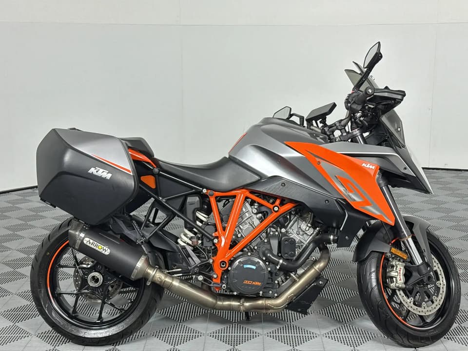 2016 KTM Super Duke