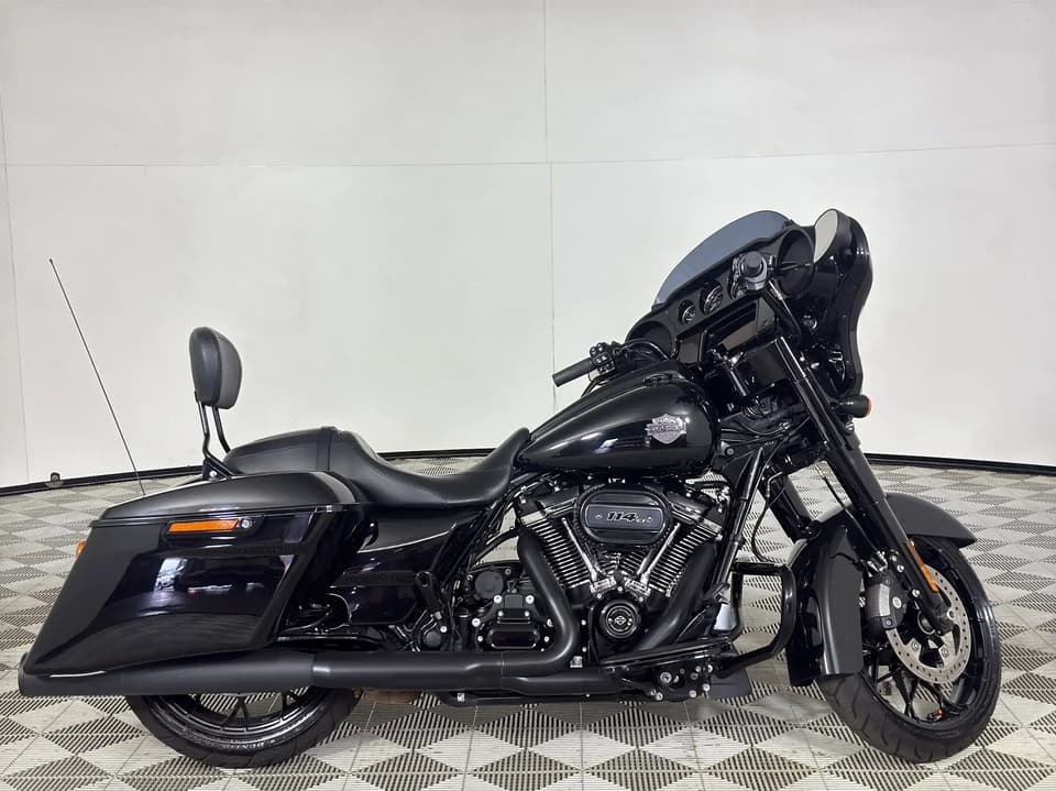 2023 Harley Davidson Street Glide