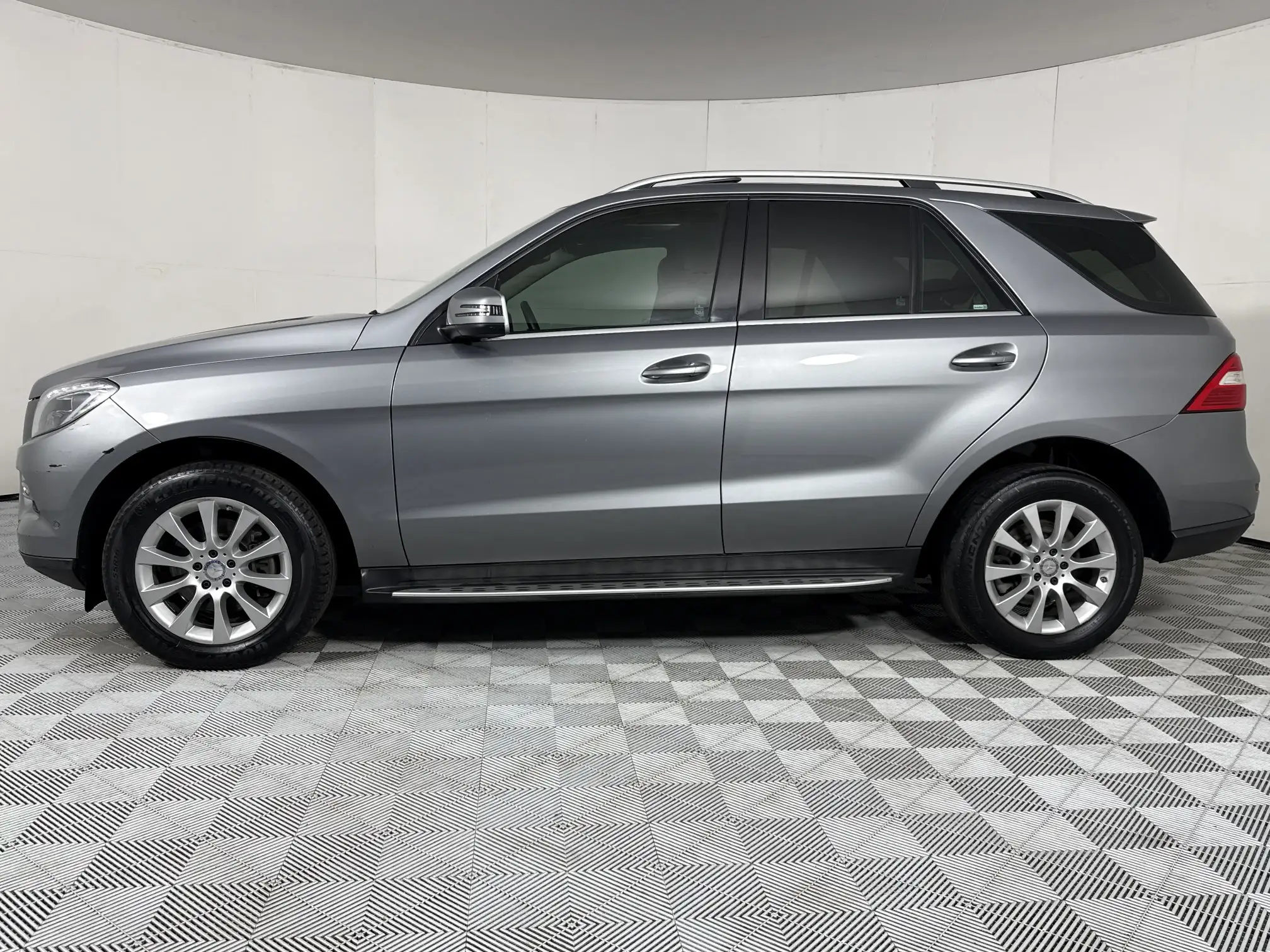 Mercedes-Benz M Class
