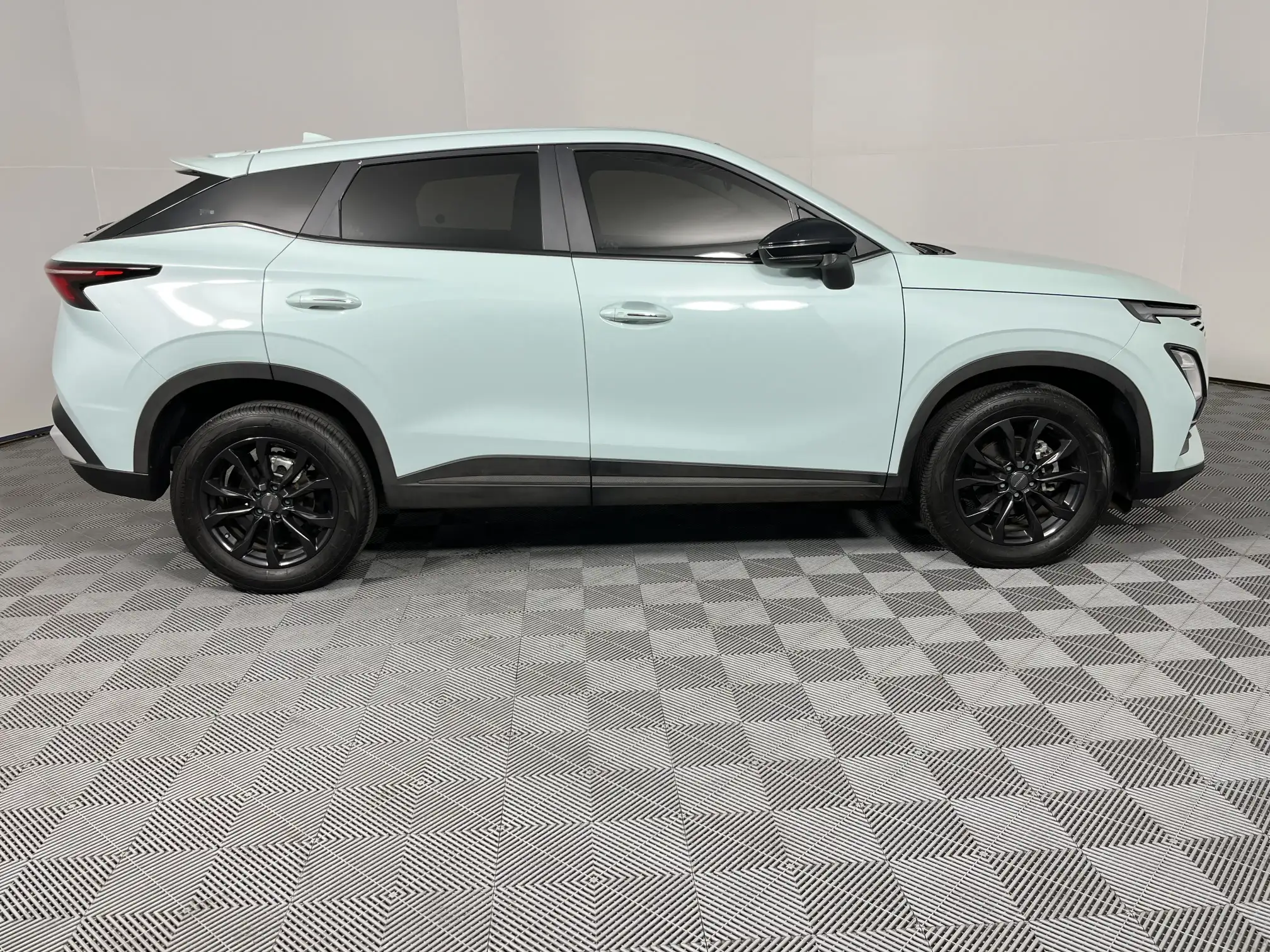 Chery Omoda