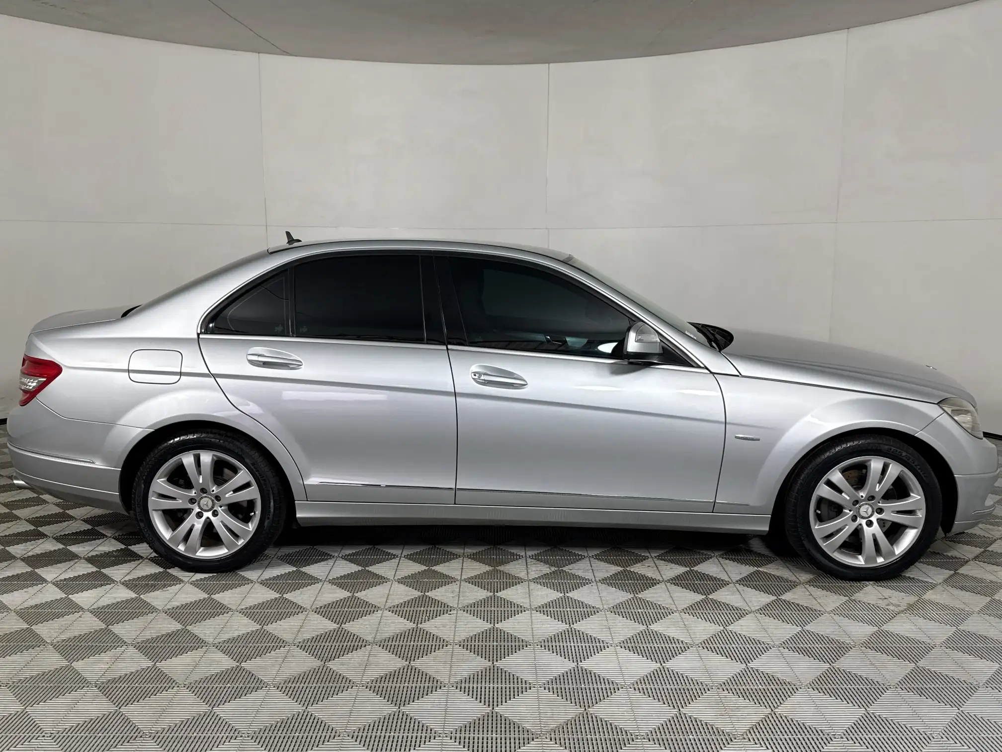 Mercedes-Benz C Class Sedan