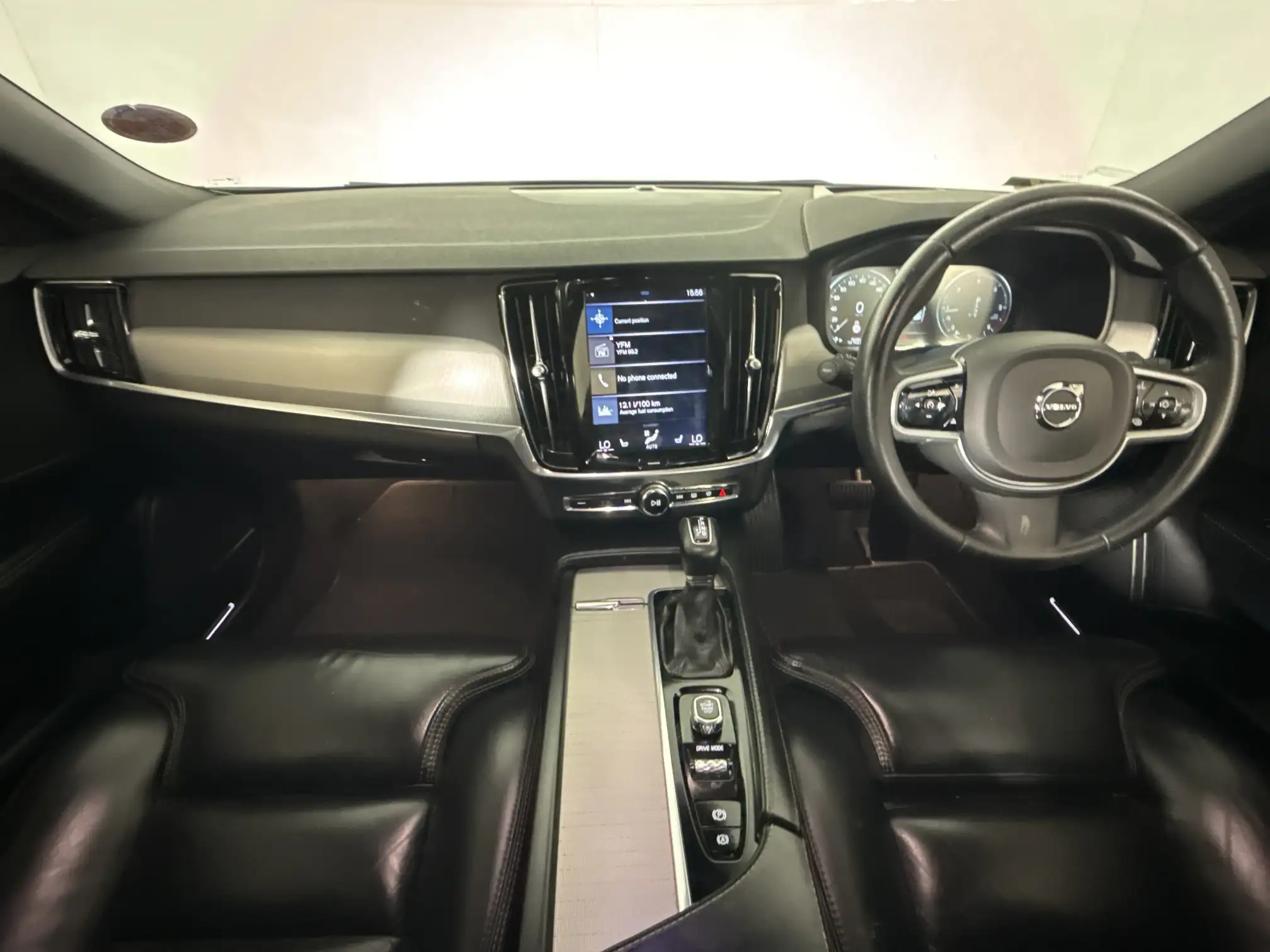 Volvo V90