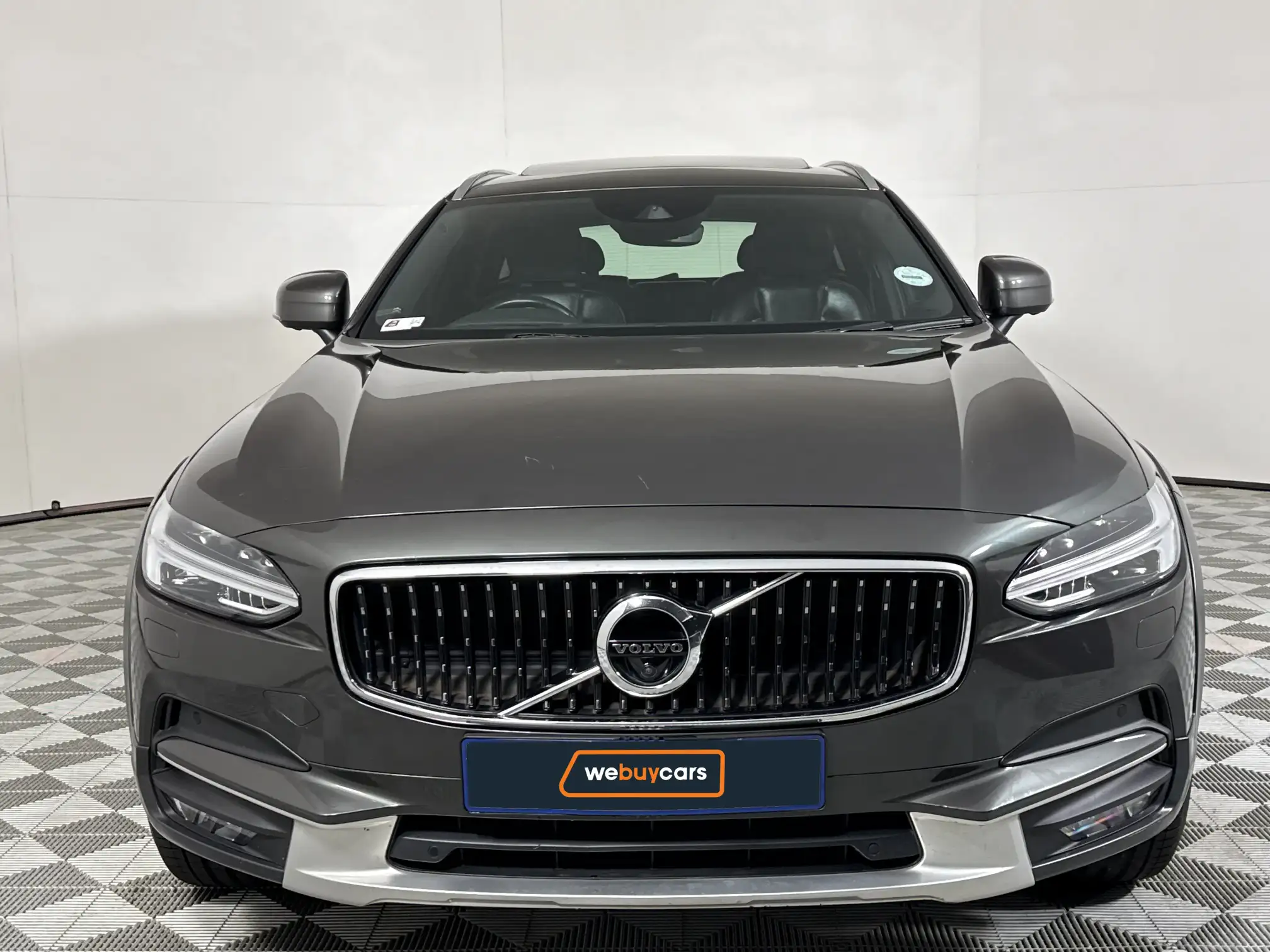 Volvo V90