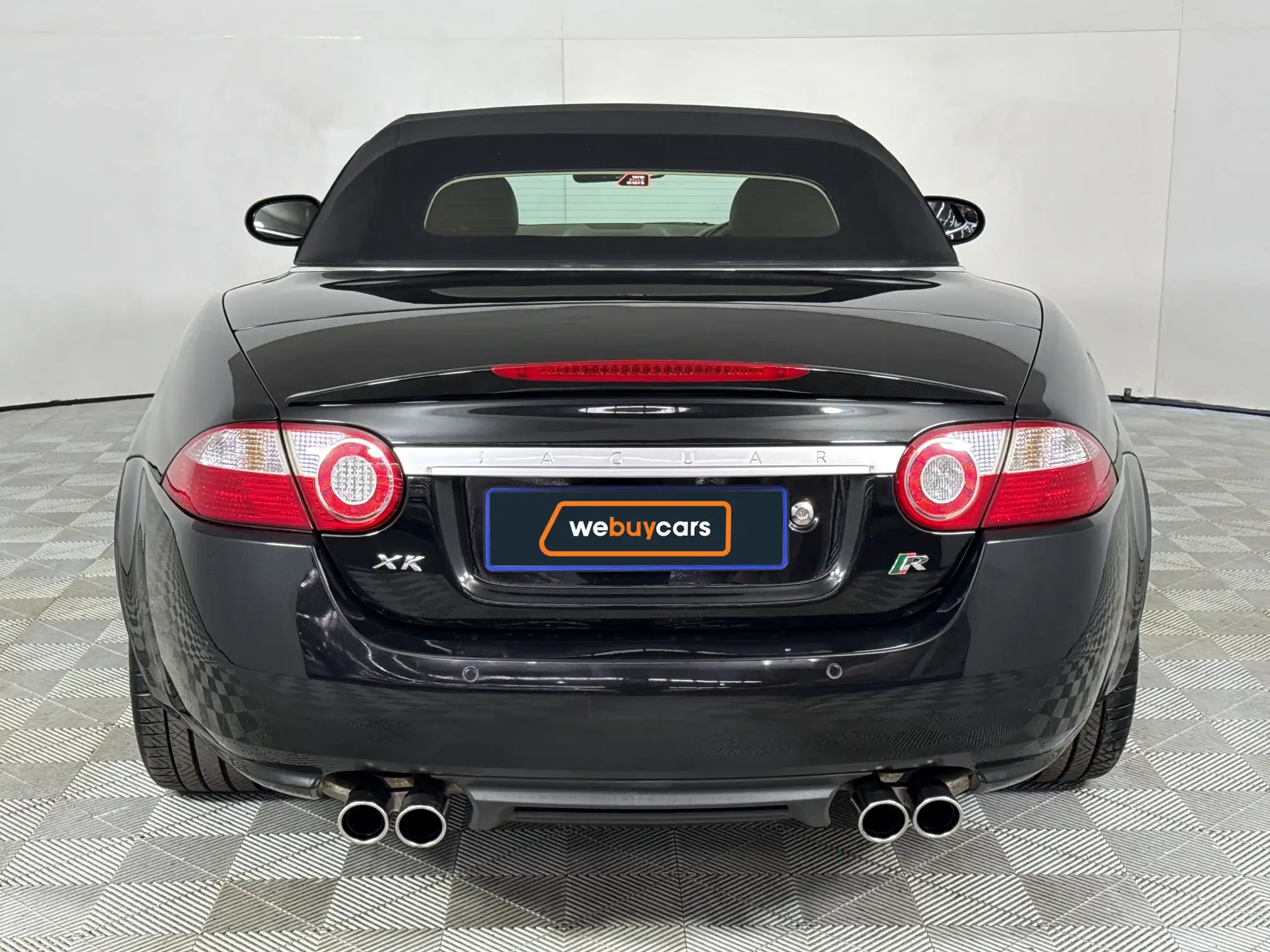 Jaguar XKR